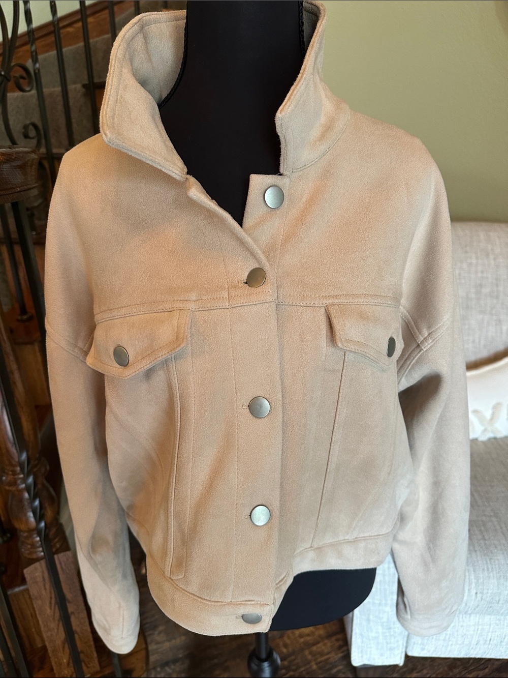 Forever 21 Women's Neutral faux Suede Button-Front Jacket - Cream